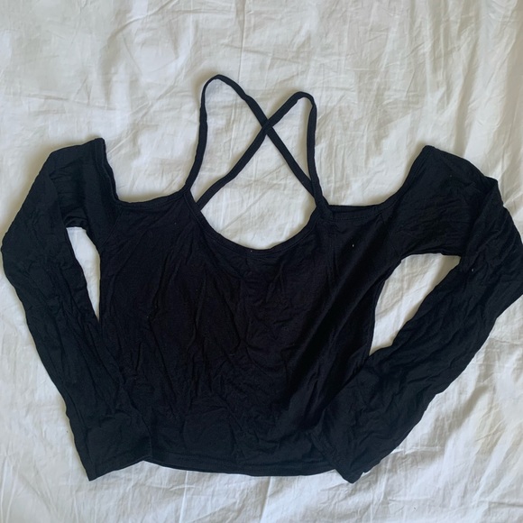 Boohoo - Cropped Long Sleeve - Picture 3 of 6